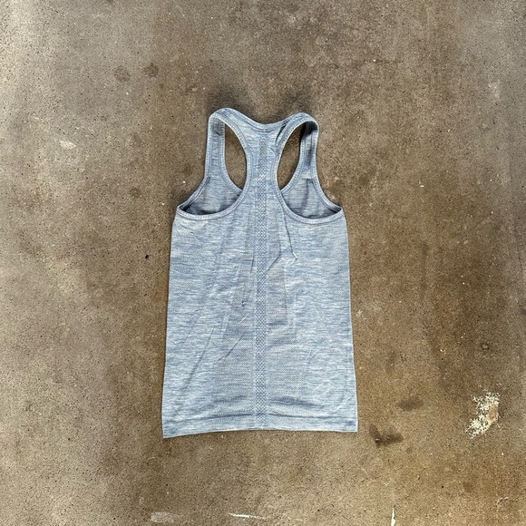 Lululemon Swiftly Tech Racerback Tank Top Heathered Blue Denim Size 4 - Picture 7 of 9